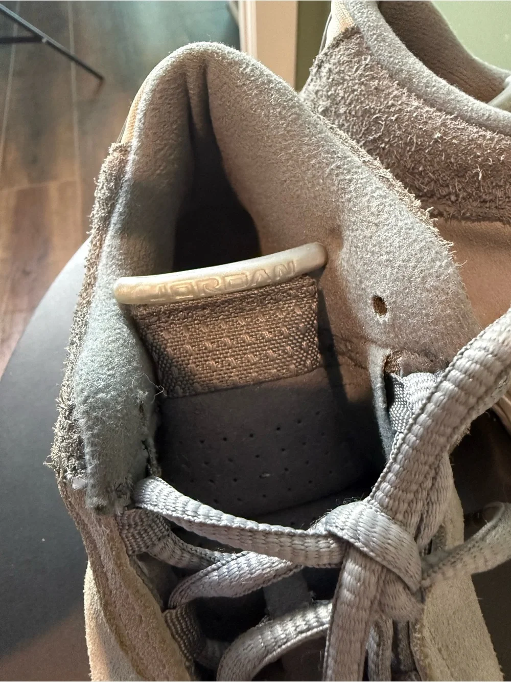 Jordan Low-Top Sneakers in Light Grey and White